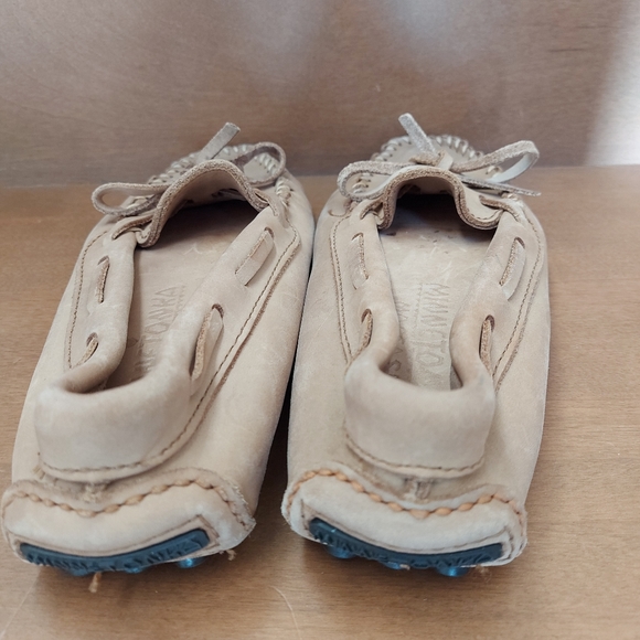 Minnetonka moccasin driving loafers - Picture 5 of 7
